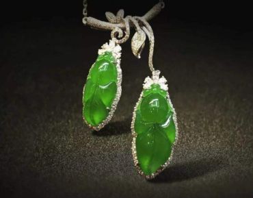 翡翠的挑选 选翡翠只看种和水?这个细节别忽略了 翡翠的挑选 选翡翠只看种和水?这个细节别忽略了