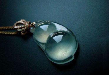 翡翠有几种颜色 翡翠一共有多少颜色