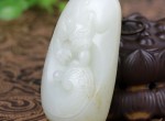 新疆和田玉把件应该如何盘玩？盘玩和田玉把件的方法有哪些？