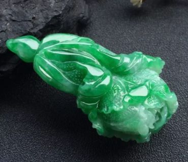 翡翠白菜的寓意和象征什么意义