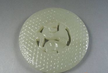 和田玉青白玉价格 青白玉的价值怎样 和田玉青白玉价格 青白玉的价值怎样