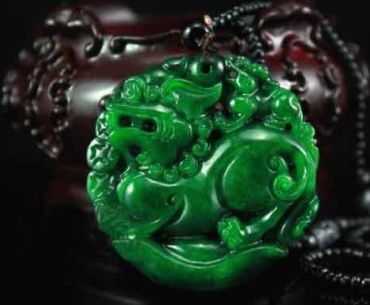 翡翠干青是什么 翡翠干青值不值钱