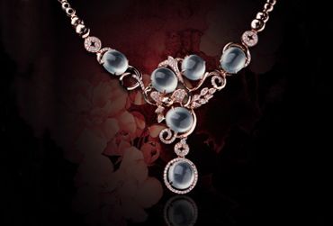 翡翠项链的价格 翡翠项链都有什么价位的 翡翠项链的价格 翡翠项链都有什么价位的