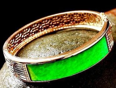 翡翠手镯修补 翡翠手镯常用的四种修补方法