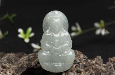 白翡翠的鉴别方法 如何鉴定白翡翠真假
