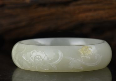 玉镯带那个手好 戴玉镯必备知识