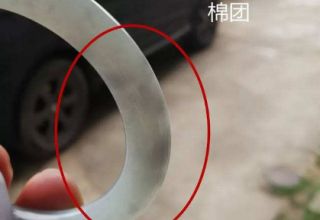 翡翠手镯里有棉的图片 翡翠手镯棉絮多是什么种