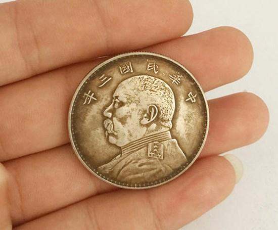 袁大头古董硬币值多少钱一个   袁大头一块钱的硬币值多少钱?