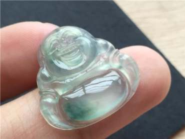 翡翠玉佛多少钱   翡翠玉佛最新行情