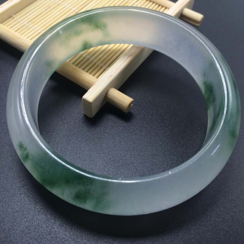 緬甸翡翠玉價(jià)格   緬甸翡翠玉行情走勢如何