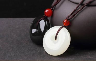 和田玉平安扣图片 和田玉平安扣多少钱及图片