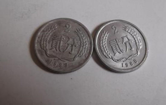 1988年二分硬币值多少钱   1988年二分硬币适合长期投资吗
