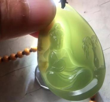 河磨玉和和田玉哪个好 河磨玉和和田玉区别 河磨玉和和田玉哪个好 河磨玉和和田玉区别