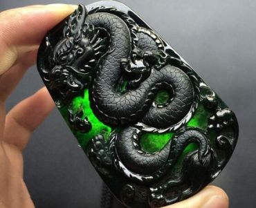 黑色翡翠 黑色翡翠值钱吗