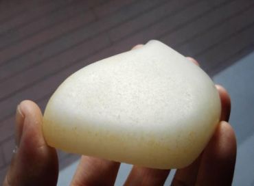 和田玉籽料鉴别 和田玉籽料真假简单的鉴别方法