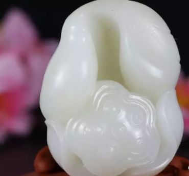 和田玉吊坠多少钱一个 和田玉吊坠价格 和田玉吊坠多少钱一个 和田玉吊坠价格