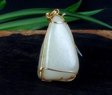 和田玉挂件一般多少钱 和田玉挂件价格贵吗 和田玉挂件一般多少钱 和田玉挂件价格贵吗