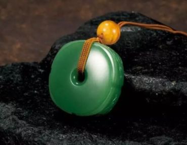 和田玉碧玉一克多少钱 和田玉碧玉现在什么价格