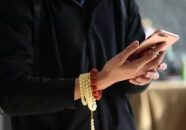 男人戴手串的讲究   男生手串戴哪只手