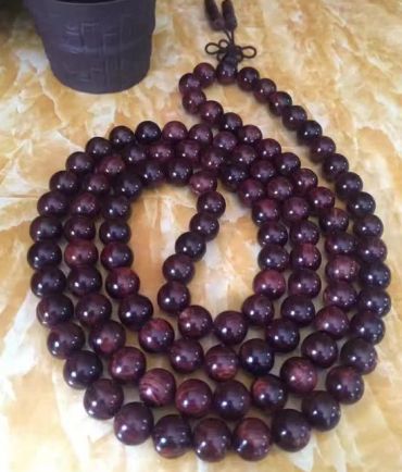 海南黄花梨手串盘黑了怎么办 海南黄花梨手串盘黑了怎么不救3 海南黄花梨手串盘黑了怎么办 海南黄花梨手串盘黑了怎么不救3