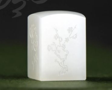 佩戴和田玉的作用 佩戴和田玉有“三养“的作用