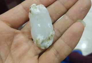 和田玉戴久了的图片 和田玉戴久了会有变化吗