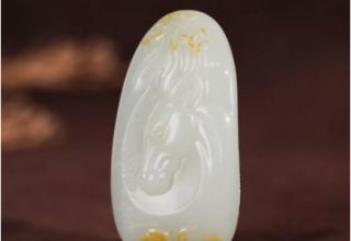 和田玉白玉籽料的价格多少钱一克