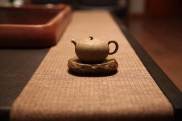 段泥紫砂壶的特点   ​段泥紫砂壶适合泡什么茶