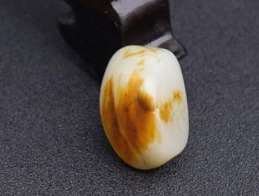 什么是和田玉籽料 什么才是真正好的和田玉籽料 什么是和田玉籽料 什么才是真正好的和田玉籽料