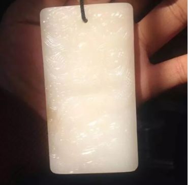 和田玉籽料密度是多少 和田玉籽料密度越高越好吗