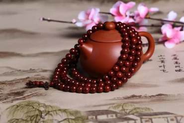 鉴别小叶紫檀手串  小叶紫檀手串重量鉴别