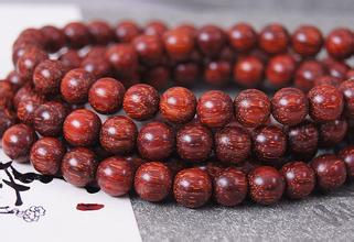 小叶紫檀手串哪种颜色好   小叶紫檀手串颜色