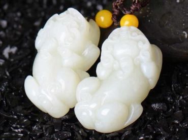 貔貅和田玉吊坠价格查询表多少钱一个