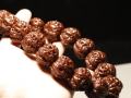 小核桃手串怎么盤紅    小核桃手串盤紅方法