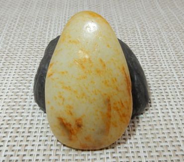 和田玉籽料洒金皮好吗 和田玉籽料洒金皮价位多少