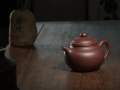 紫砂壺和陶瓷壺哪個(gè)泡茶好   紫砂壺和陶瓷壺選哪個(gè)好？