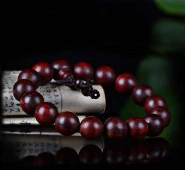 手串图片欣赏   什么品种的手串好