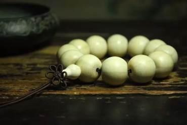 降龙木手串    降龙木手串怎么保养