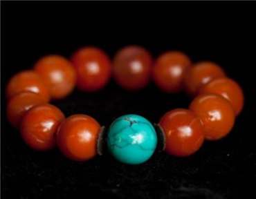 保山南红手串选购技巧   保山南红手串介绍