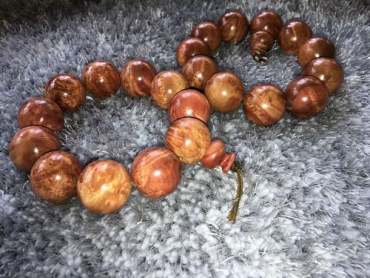 火琉璃手串包浆图片   火琉璃手串盘玩方法