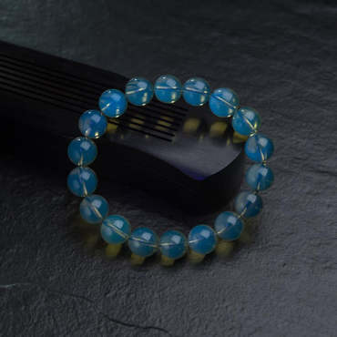 蓝珀手串图片   蓝珀手串如何选择