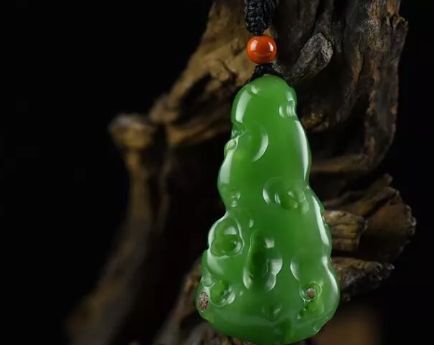 碧玉是和田玉的一种吗 碧玉值不值钱