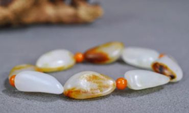 和田玉佩戴功效与作用 和田玉佩戴药用功效