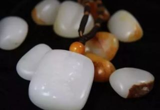 俄料和田玉对身体好吗 俄料和田玉对身体的好处