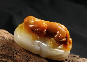 和田玉籽料和山料怎么区分 和田玉籽料和山料