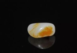 和田玉籽料皮 和田玉籽料皮色的详细介绍