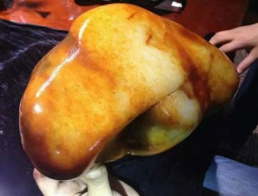 怎么辨别和田玉的真假 仿冒的和田玉籽料鉴别