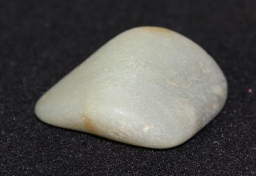 和田玉山料和籽料的价格分别是多少钱一克及图片 和田玉山料和籽料的价格分别是多少钱一克及图片