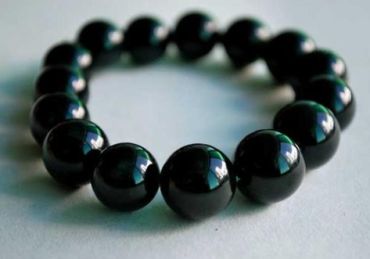 和田玉黑色的是什么玉 黑色和田玉种类大全