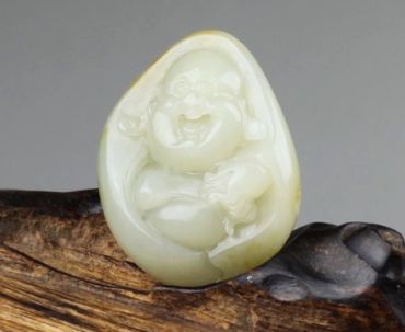 和田玉作用功效 长期戴和田玉的作用功效